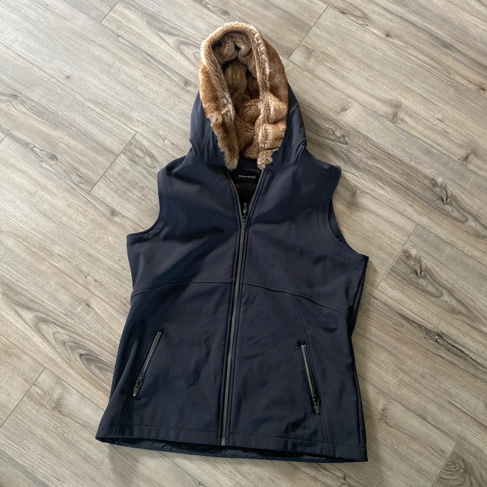 Marmot Navy Blue Vest with Brown Faux Fur Hood